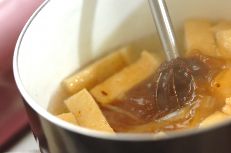 大根と揚げの赤だしみそ汁の作り方2