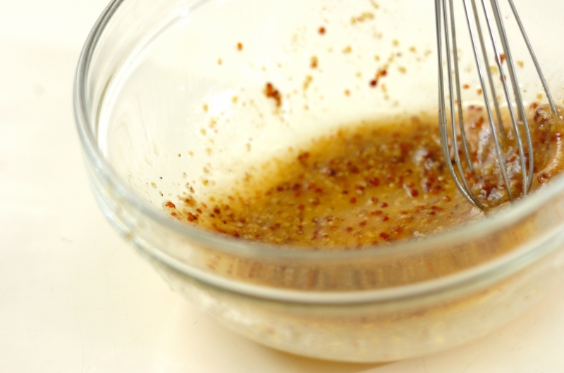 菜の花とプチトマトのマスタード和えの作り方1