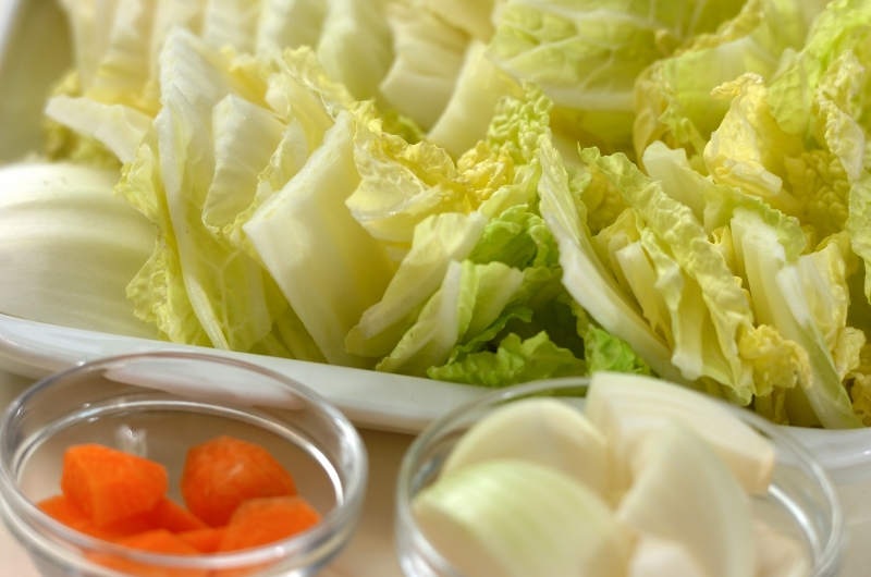 里芋と白菜のクリームシチューの下準備3