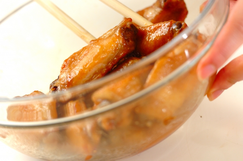 鶏手羽中の甘辛揚げの作り方2