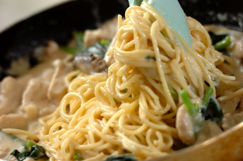 塩麹鶏の米粉クリームパスタの作り方4