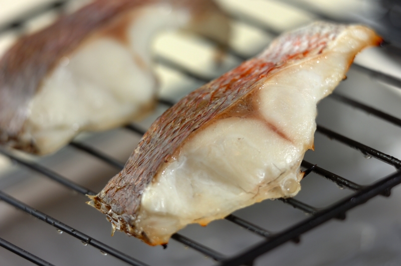 旨みと香りがすごい！切り身で作る鯛めし by 保田 美幸さんの作り方1