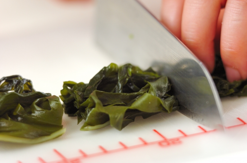 タケノコと高野豆腐の炊き合わせの下準備2