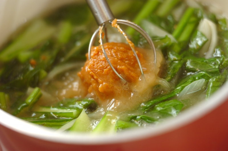 カブの葉のみそ汁の作り方2