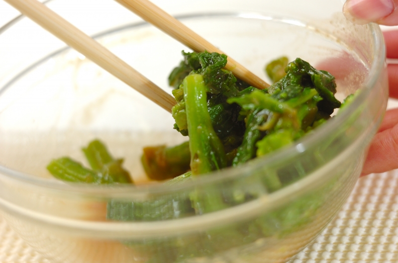 菜の花の酢みそ和えの作り方2