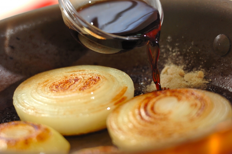 玉ネギのステーキの作り方3