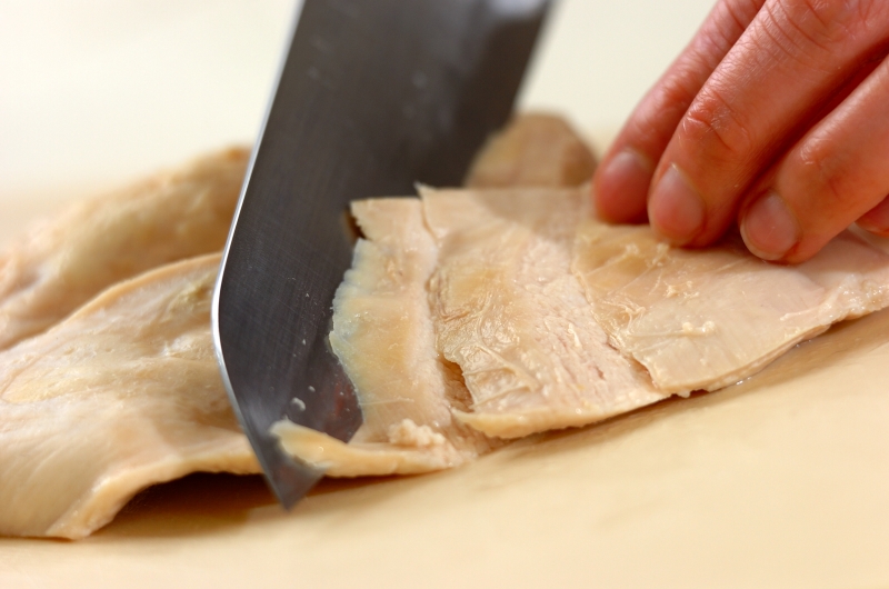 鶏胸肉の酒蒸し フライパンで簡単 しっとり柔らか by金丸 利恵さんの作り方4