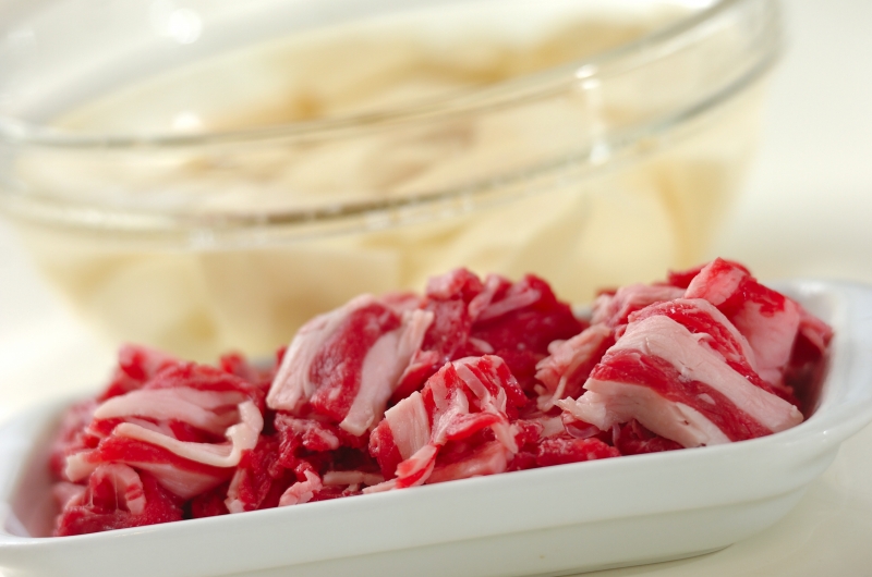 牛肉入りコロッケの下準備1