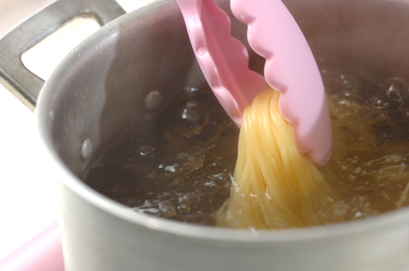 生ハムとツナの冷製トマトスパゲティーの作り方2