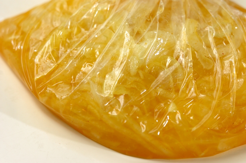 玉ねぎを丸ごと使った カレーマリネ 大量消費にも by山下 和美さんの作り方2