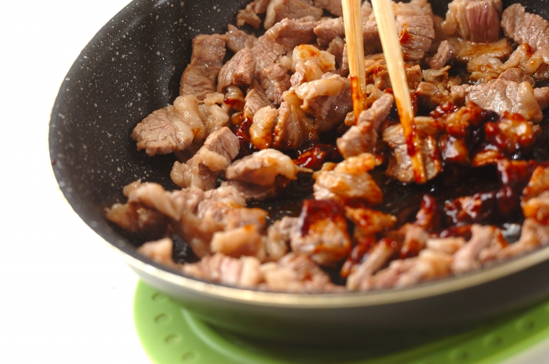 ごま油香る 牛肉とナムルのやみつき丼 by松崎 恵理さんの作り方3