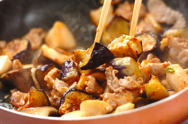 豚肉とナスのキムチ炒めの作り方3