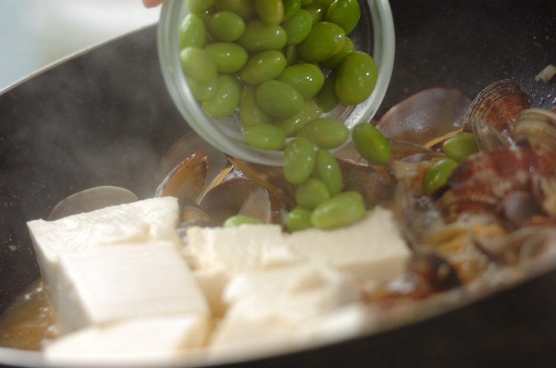 アサリと豆腐の蒸し煮の作り方3
