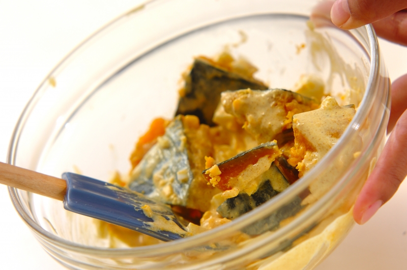 カレー風味のカボチャサラダの作り方1