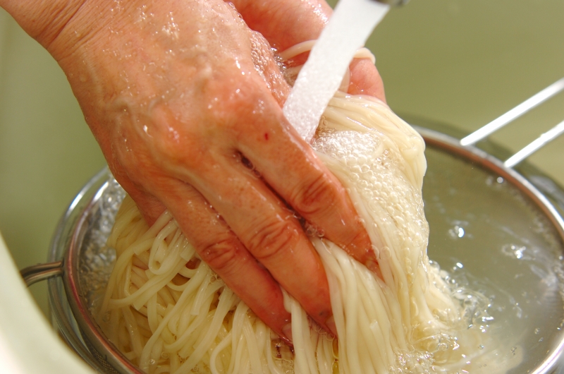 ゴマ香る豚肉とナスのつけうどん(3時間下準備あり)の作り方3