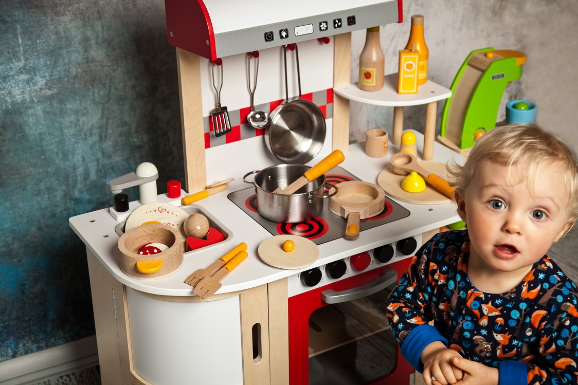 料理への関心を育む「おもちゃのキッチン」がAmazon新生活セールで 