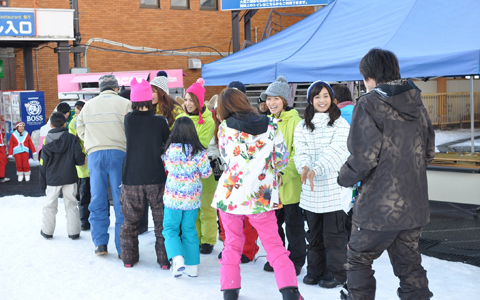 スキー場での出会いに期待してみる？　「恋人の聖地」での恋活・婚活イベントとは？