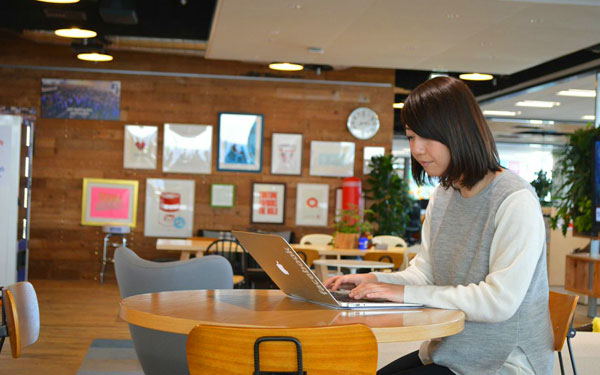 フェイスブック ジャパンのオフィスに潜入！ 転職1年目の女性社員に聞く、フェイスブック流の働き方