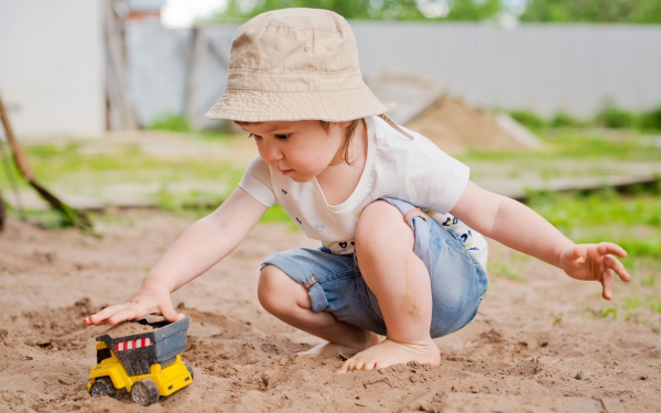 子どもの泥遊びに抵抗がある親はどれぐらいいる パパママの本音調査 Vol 276 ウーマンエキサイト 1 2