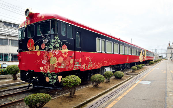 秋の女子旅は金沢で決まり！　乗客の幸せを願う「花嫁のれん」が運行開始へ