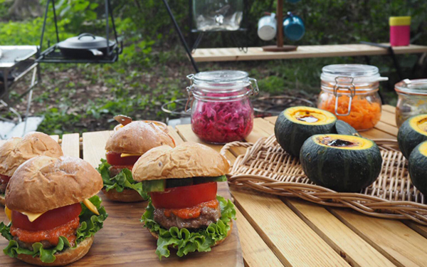 アウトドア料理研究家に聞く、自然から学ぶ子育て ＃05 高松美里さん＜後編＞｜ウーマンエキサイト