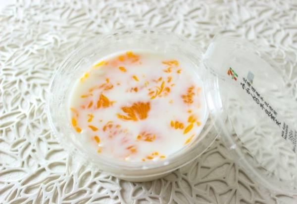 手が止まらない 優しい味 低カロリーなのに大満足なセブンの みかんの牛乳寒天 って E レシピ 料理のプロが作る簡単レシピ 1 2ページ