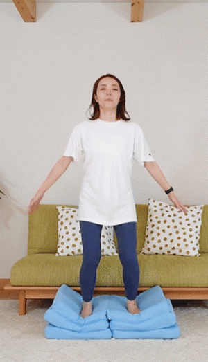 40年間、樹脂の研究をしてきたパネフリ工業が独自開発した運動ツール「バランスキューブ HANERUTO(はねると)」を発表　2021年11月の公式販売に向けて、販売代理店を募集