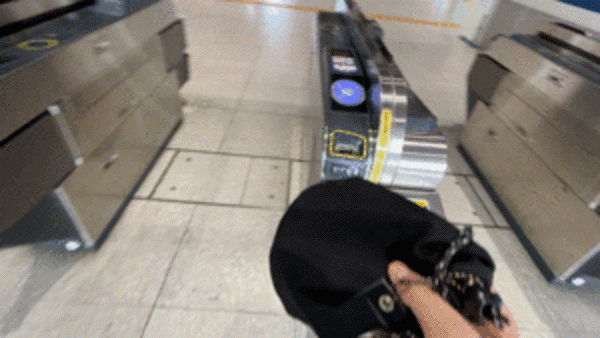 もう忘れ物しない、部屋からそのまま外出できる多機能巾着バッグ『SET.』がMakuakeにて10月中旬より販売開始