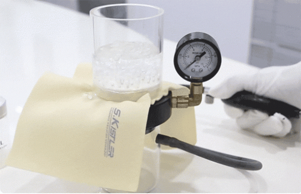 宇宙服素材エアロゲル使用！超断熱・超防寒の極暖ルームウェアがMakuakeより登場！10月27日から11月29日まで販売中