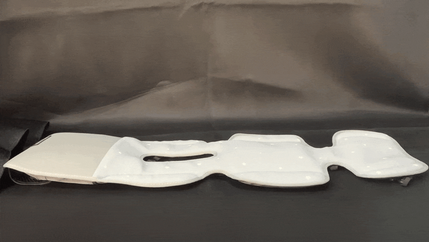 ベビーカーの夏の暑さ対策！ファン付ベビーカーシート「べびくるクール2」などをAmazonプライムデーのセール価格で2025年7月に販売