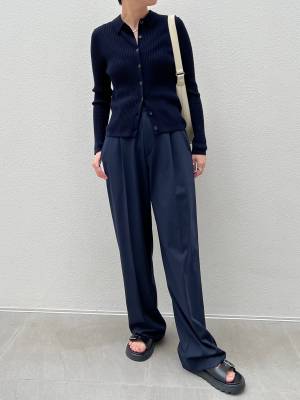 ずっと待ってた！【ユニクロ】の名品「タックワイドパンツ」に新色登場
