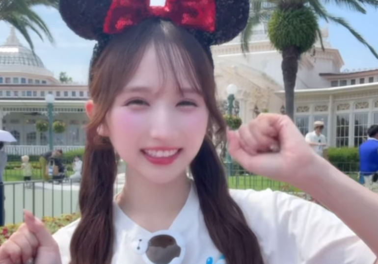 夏ディズニー満喫」CANDY TUNE・小川奈々子、爽やかスマイルの