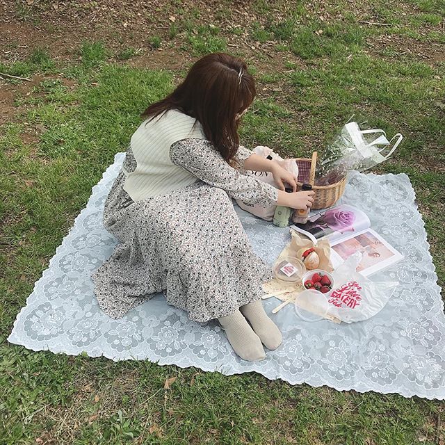 次のピクニック何着ていく？　なりたい女の子別ピクニックコーデ集♡の6枚目のインスタグラム画像