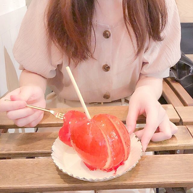 【日曜限定】人気の“りんご飴”を堪能できる渋谷・代官山の隠れ家カフェ♡の2枚目のインスタグラム画像