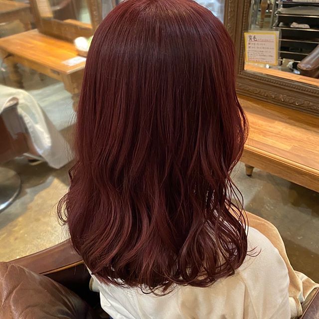 ピンクブラウンは暗めも明るめも可愛い 長さ別ヘアスタイルを紹介 ローリエプレス