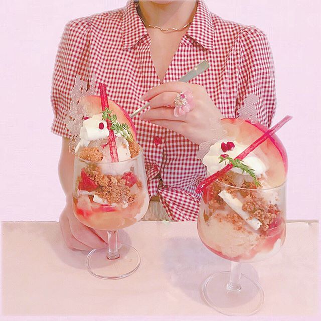 桃のデザートがたべたい♡　季節限定桃スイーツのあるおしゃれカフェへGOの2枚目のインスタグラム画像